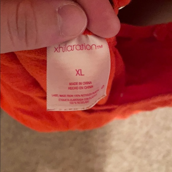 Tank top. - Picture 5 of 6